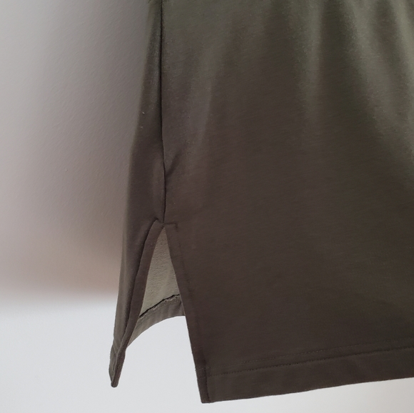 Green Zip Up Vest Size Large - Picture 4 of 5